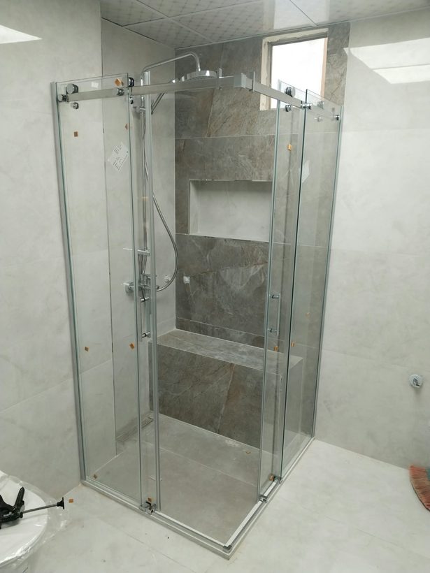 Eloksal profilli duşakabin uygulaması — İnter Glass, İstanbul